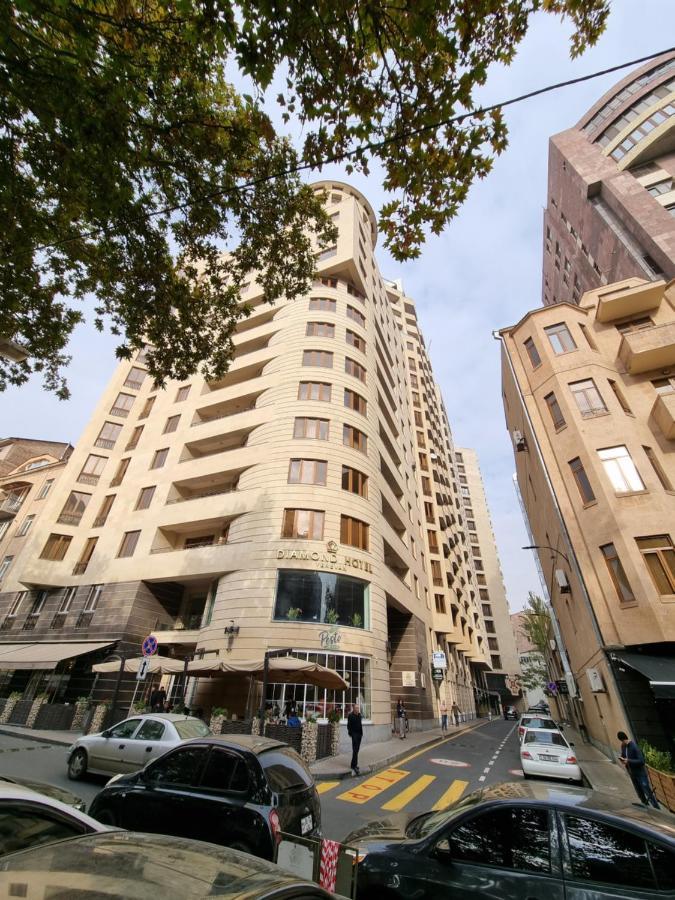 Damus Apartments Єреван Екстер'єр фото