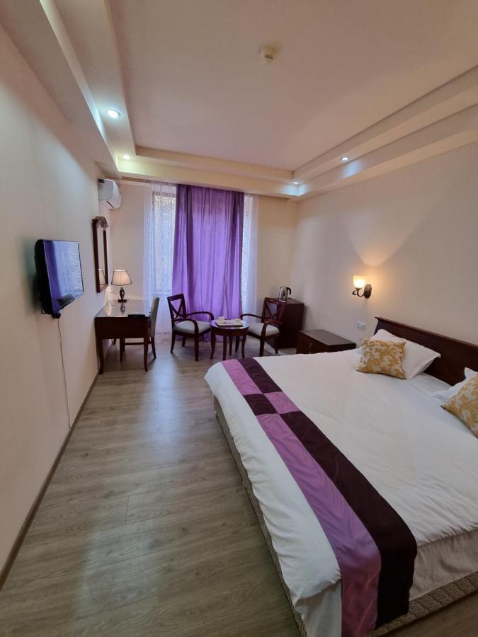 Damus Apartments Єреван Екстер'єр фото